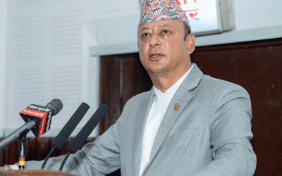 काँग्रेस नेता एवं पूर्वमन्त्री दिपक खड्का पक्राउ